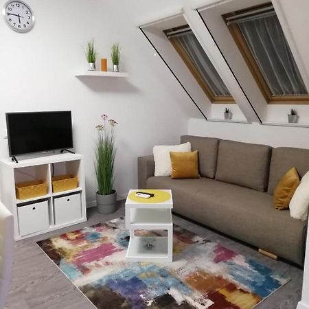 Salvus Apartman Apartment Eger Exterior photo